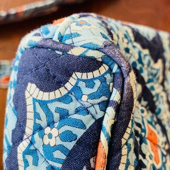 EUC Vera Bradley Hipster Crossbody Purse with matching Wallet - Picture 3 of 15